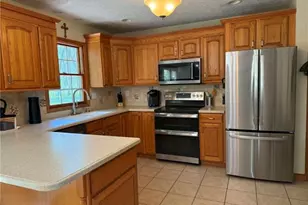 1040 Cross Creek Dr, South Union Township, PA 15401 - Photo 10