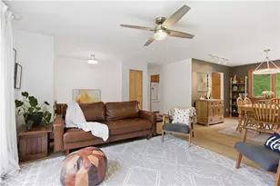 304 Elm Dr, Cecil, PA 15317 - Photo 8