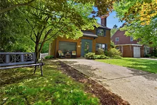 332 Old Farm Rd, Pittsburgh, PA 15228 - Photo 32