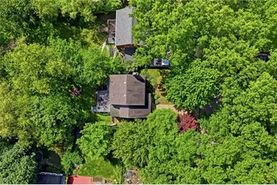 332 Old Farm Rd, Pittsburgh, PA 15228 - Photo 46