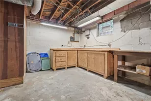 332 Old Farm Rd, Pittsburgh, PA 15228 - Photo 26