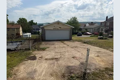 317 S 9th St, Connellsville, PA 15425 - Photo 2