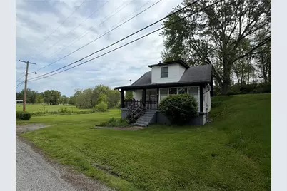 420 Old Plank, South Franklin, PA 15301 - Photo 2