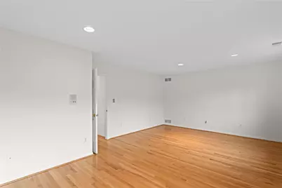 20 Waterfront Drive, Washington's Landing, PA 15222 - Photo 24