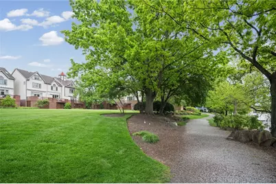 20 Waterfront Drive, Washington's Landing, PA 15222 - Photo 38