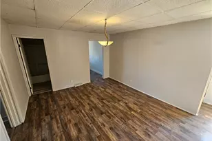 1327 Pacific Ave, Monaca, PA 15061 - Photo 4