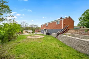 904 Sunnyside Dr, West Mifflin, PA 15122 - Photo 24