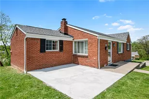 904 Sunnyside Dr, West Mifflin, PA 15122 - Photo 2