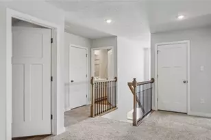 1099 Peachtree Rd, Scott Township, PA 15106 - Photo 18