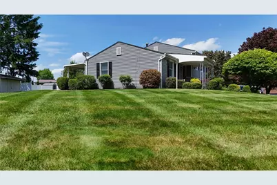 108 Oberlin Dr, Center Township, PA 16001 - Photo 20