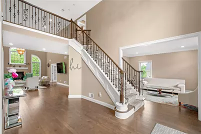 1820 Winchester Dr, Pittsburgh, PA 15241 - Photo 4