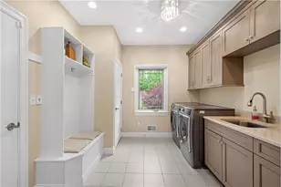 1820 Winchester Dr, Pittsburgh, PA 15241 - Photo 22