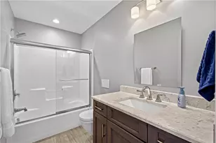 1820 Winchester Dr, Pittsburgh, PA 15241 - Photo 36
