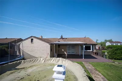 1805 Horizon Dr, White Oak, PA 15131 - Photo 28