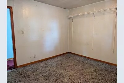 216 Wayne St, Roscoe, PA 15477 - Photo 14