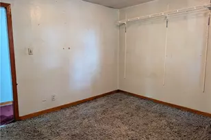 216 Wayne St, Roscoe, PA 15477 - Photo 14