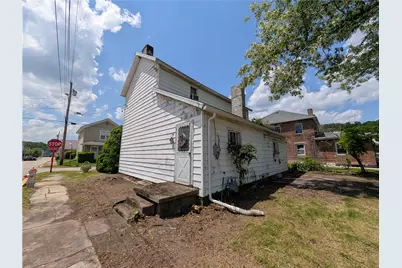 216 Wayne St, Roscoe, PA 15477 - Photo 18