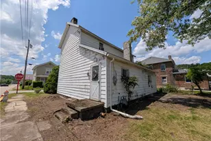 216 Wayne St, Roscoe, PA 15477 - Photo 18