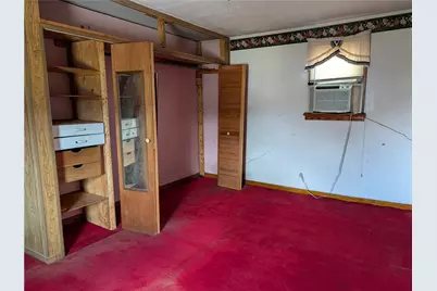 216 Wayne St, Roscoe, PA 15477 - Photo 12