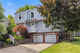 515 Cresthaven Dr, Pittsburgh, PA 15239 - Photo 2