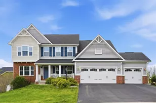 129 Olivia Ave, Adams Township, PA 16046 - Photo 2