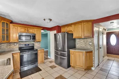 4237 Stratford Dr, Hempfield Township, PA 15642 - Photo 18
