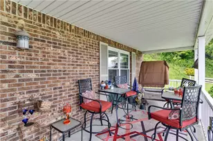 4237 Stratford Dr, Hempfield Township, PA 15642 - Photo 8