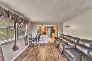4237 Stratford Dr, Hempfield Township, PA 15642 - Photo 20