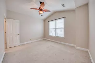 227 Adams Pointe Blvd, Adams Township, PA 16046 - Photo 14
