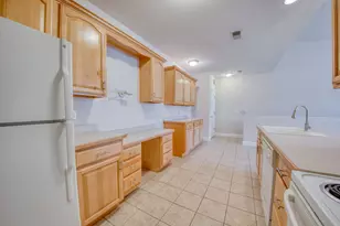 227 Adams Pointe Blvd, Adams Township, PA 16046 - Photo 8