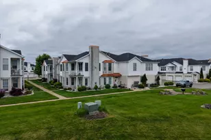 227 Adams Pointe Blvd, Adams Township, PA 16046 - Photo 28