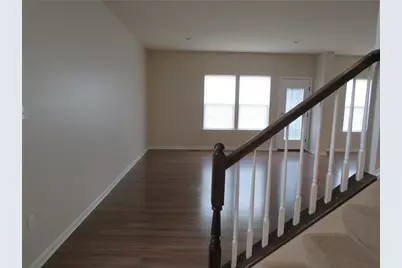 6202 Lenox Ln, South Fayette, PA 15057 - Photo 2