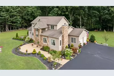 102 Mehard Ave #B, Greenville Boro, PA 16125 - Photo 4