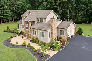 102 Mehard Ave, Greenville Boro, PA 16125 - Photo 4
