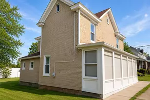 221 N Gallatin Ave, Uniontown, PA 15401 - Photo 6