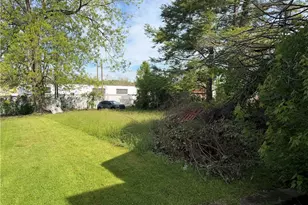 221 N Gallatin Ave, Uniontown, PA 15401 - Photo 6