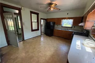 1705 W Crawford Ave, Dunbar Township, PA 15425 - Photo 8