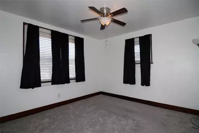 207 E Garden Road, Pittsburgh, PA 15227 - Photo 14