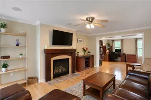 306 Providence Dr, Marshall, PA 15090 - Photo 8