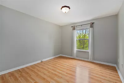 223 Mountain Dr, Carnegie, PA 15106 - Photo 16