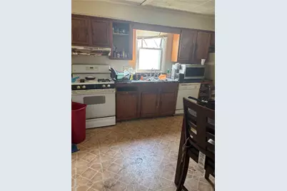 225 Wykes St, Aliquippa, PA 15001 - Photo 10