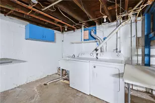 285 Sherman, Sharon, PA 16146 - Photo 36