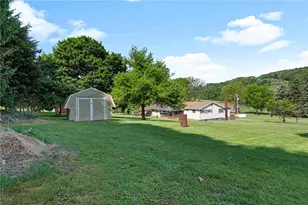 617 College Lodge Rd, White Township, PA 15701 - Photo 40