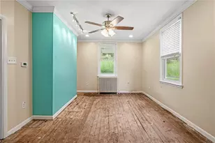 1817 Woodward Ave, Pittsburgh, PA 15226 - Photo 10