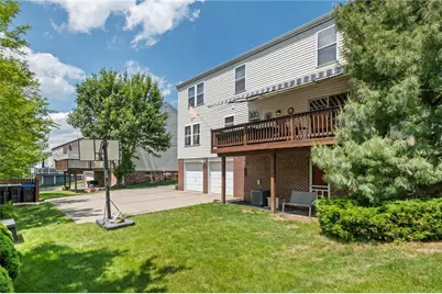9242 Marshall Rd, Cranberry Township, PA 16066 - Photo 2