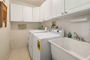 9242 Marshall Rd, Cranberry Township, PA 16066 - Photo 22