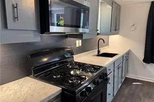 527 Lenora St, Pittsburgh, PA 15206 - Photo 4