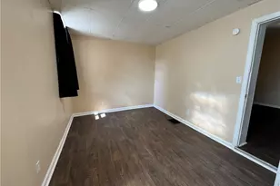 527 Lenora St, Pittsburgh, PA 15206 - Photo 10