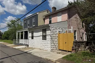 527 Lenora St, Pittsburgh, PA 15206 - Photo 1