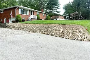 151 Huntingdon Rd, South Huntington, PA 15695 - Photo 2